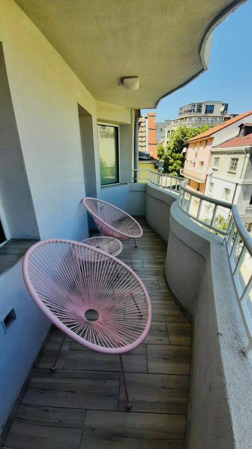 Centrally Located Apartment In Varna Luaran gambar